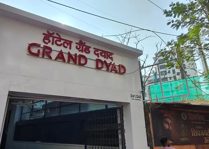 Grand Dyad Hotel - Near Kokilaben Hospital Andheri West